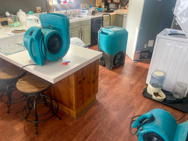 Professional Water damage restoration in KS